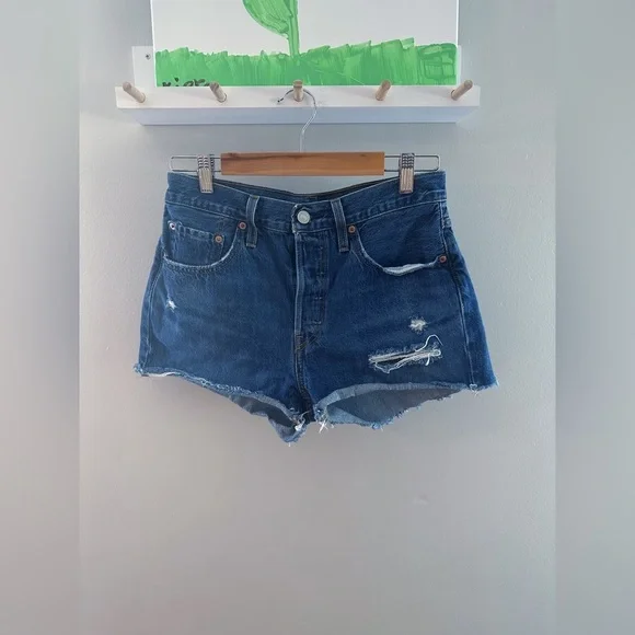 Levi’s 501 denim jean short short shorts distressed women’s size 27 - Picture 4 of 7